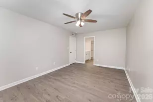 7026 Quail Hill Rd, Charlotte, NC 28210 - Photo 15
