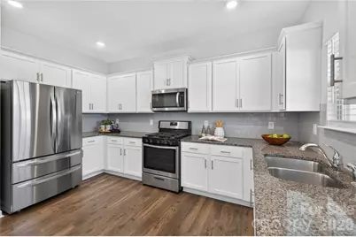 2023 Navarro Road, Charlotte, NC 28214 - Photo 9