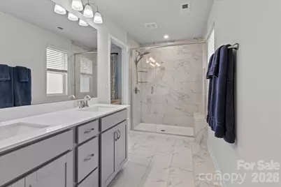 8122 Downy Oak Lane, Charlotte, NC 28269 - Photo 13