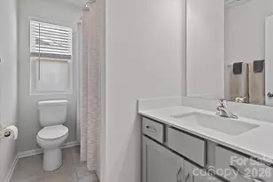 8122 Downy Oak Ln, Charlotte, NC 28269 - Photo 19