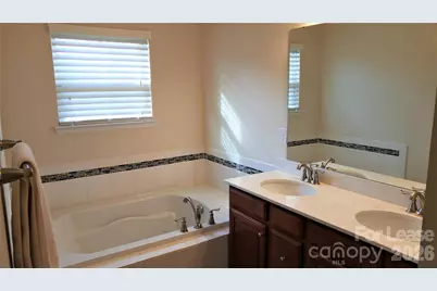 2504 Alyssa Lane, Charlotte, NC 28208 - Photo 9