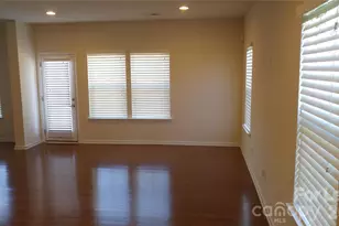 2504 Alyssa Ln, Charlotte, NC 28208 - Photo 5