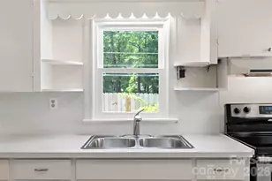 803 N Weldon St, Gastonia, NC 28052 - Photo 9