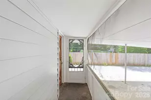 803 N Weldon St, Gastonia, NC 28052 - Photo 19