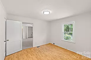 803 N Weldon St, Gastonia, NC 28052 - Photo 15