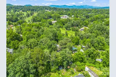 30 Lake Forest Lane, Hendersonville, NC 28739 - Photo 31
