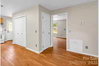 30 Lake Forest Lane, Hendersonville, NC 28739 - Photo 11