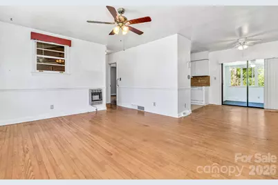 907 W Blue Ridge Road, East Flat Rock, NC 28726 - Photo 15