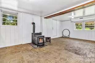 907 W Blue Ridge Rd, East Flat Rock, NC 28726 - Photo 39
