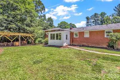 907 W Blue Ridge Road, East Flat Rock, NC 28726 - Photo 47
