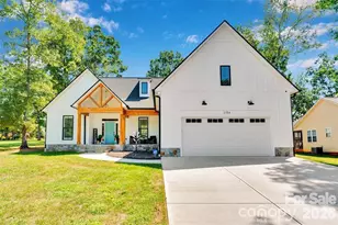 2754 Emperor St, Claremont, NC 28610 - Photo 1