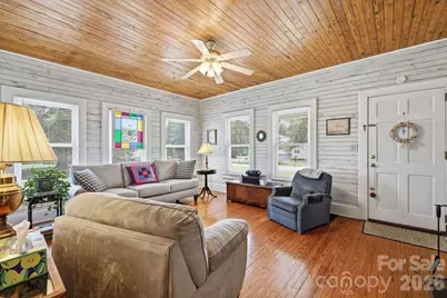 144 E Park Road, Ellenboro, NC 28040 - Photo 7