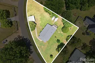 144 E Park Rd, Ellenboro, NC 28040 - Photo 17