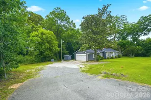 2190 Dobys Bridge Rd, Fort Mill, SC 29715 - Photo 27