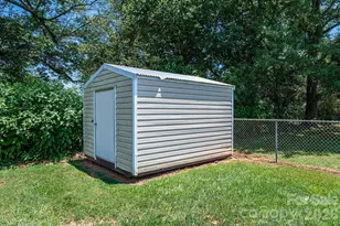 1240 12th St Pl NW, Hickory, NC 28601 - Photo 41