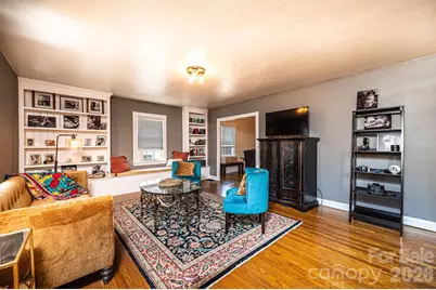 1240 12th Street Place NW, Hickory, NC 28601 - Photo 5