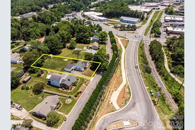 1240 12th Street Place NW, Hickory, NC 28601 - Photo 43