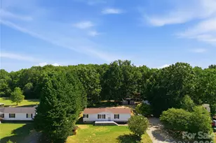 3940 Teaberry Ln, Newton, NC 28658 - Photo 35
