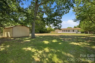 3940 Teaberry Lane, Newton, NC 28658 - Photo 31