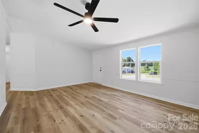 3940 Teaberry Lane, Newton, NC 28658 - Photo 9