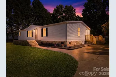 3940 Teaberry Lane, Newton, NC 28658 - Photo 1