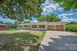 286 N Main St, Mooresboro, NC 28114 - Photo 33