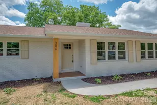 286 N Main St, Mooresboro, NC 28114 - Photo 3