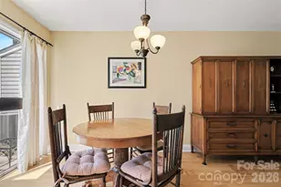 9132 Charminster Ct, Charlotte, NC 28269 - Photo 15