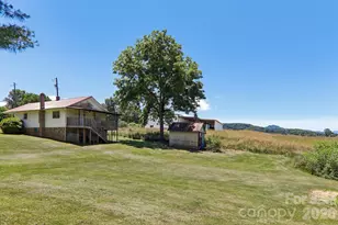 414 Skyline Dr, Canton, NC 28716 - Photo 7