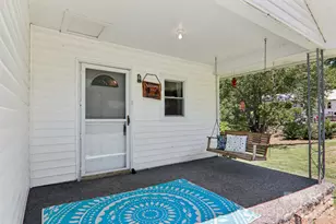 414 Skyline Dr, Canton, NC 28716 - Photo 5