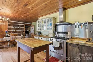 1005 Smith Creek Rd, Mars Hill, NC 28754 - Photo 25