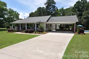 1834 Josie Rd, Blackstock, SC 29014 - Photo 1
