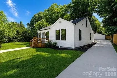 1215 Wilson W Lee Boulevard, Statesville, NC 28677 - Photo 3