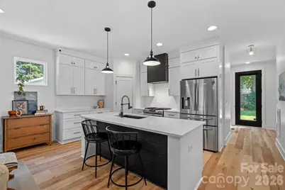 1642 Longfellow Street, Charlotte, NC 28205 - Photo 5
