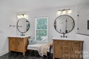 1642 Longfellow St, Charlotte, NC 28205 - Photo 19