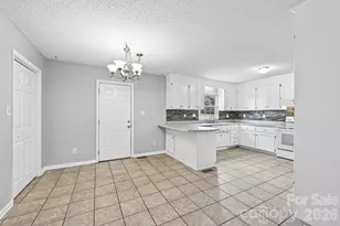 738 McDaniel Rd, Kings Mountain, NC 28086 - Photo 7