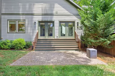 2530 Bay Street, Charlotte, NC 28205 - Photo 45