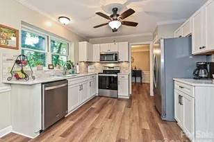 8717 Doe Path Ln, Huntersville, NC 28078 - Photo 5