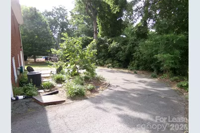 1631 Maple Avenue, Albemarle, NC 28001 - Photo 29