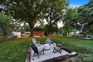 504 W 6th St, Newton, NC 28658 - Photo 9