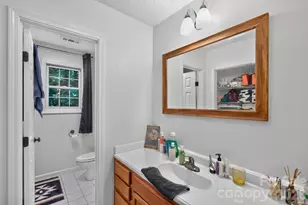 163 Canaan Dr, Candler, NC 28715 - Photo 9