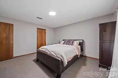 350 21st Avenue Drive NW, Hickory, NC 28601 - Photo 27