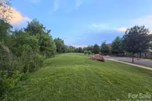 3742 Speer Blvd, Charlotte, NC 28217 - Photo 5