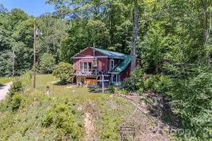 1712 Little Crk Rd, Hot Springs, NC 28743 - Photo 9