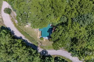 1712 Little Crk Rd, Hot Springs, NC 28743 - Photo 7