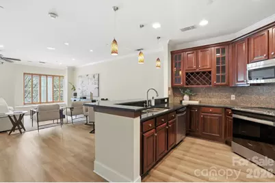 400 N Church Street #404, Charlotte, NC 28202 - Photo 9