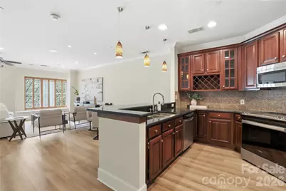 400 N Church Street #404, Charlotte, NC 28202 - Photo 15
