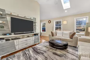 210 Allen Paul Dr, Hendersonville, NC 28791 - Photo 11