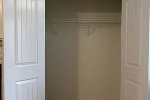 527 Dubois Court, Charlotte, NC 28208 - Photo 5