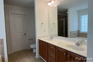 527 Dubois Court, Charlotte, NC 28208 - Photo 23